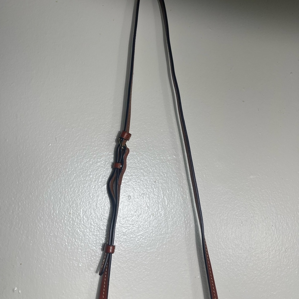 Dooney Bourke  burgundy  grain North South Triple Zip Crossbody (gently loved) - Picture 6 of 8
